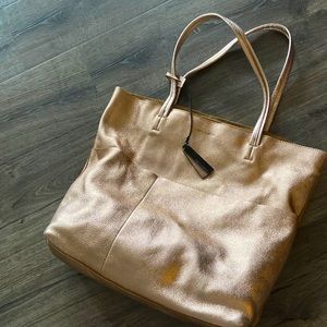 Vince camuto leather rose gold tote bag